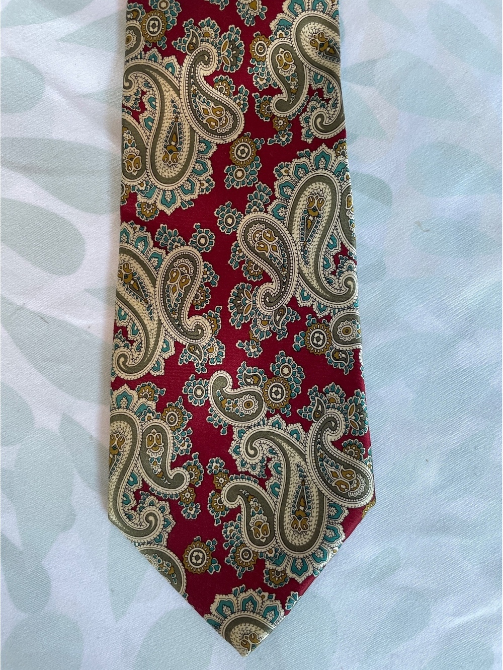 Vintage Extra Long Red Paisley Silk Wide Tie Made Italy The Tie Rack Necktie